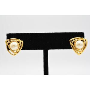 Vintage Pearl Stud Earrings Gold Tone 1980s BinH